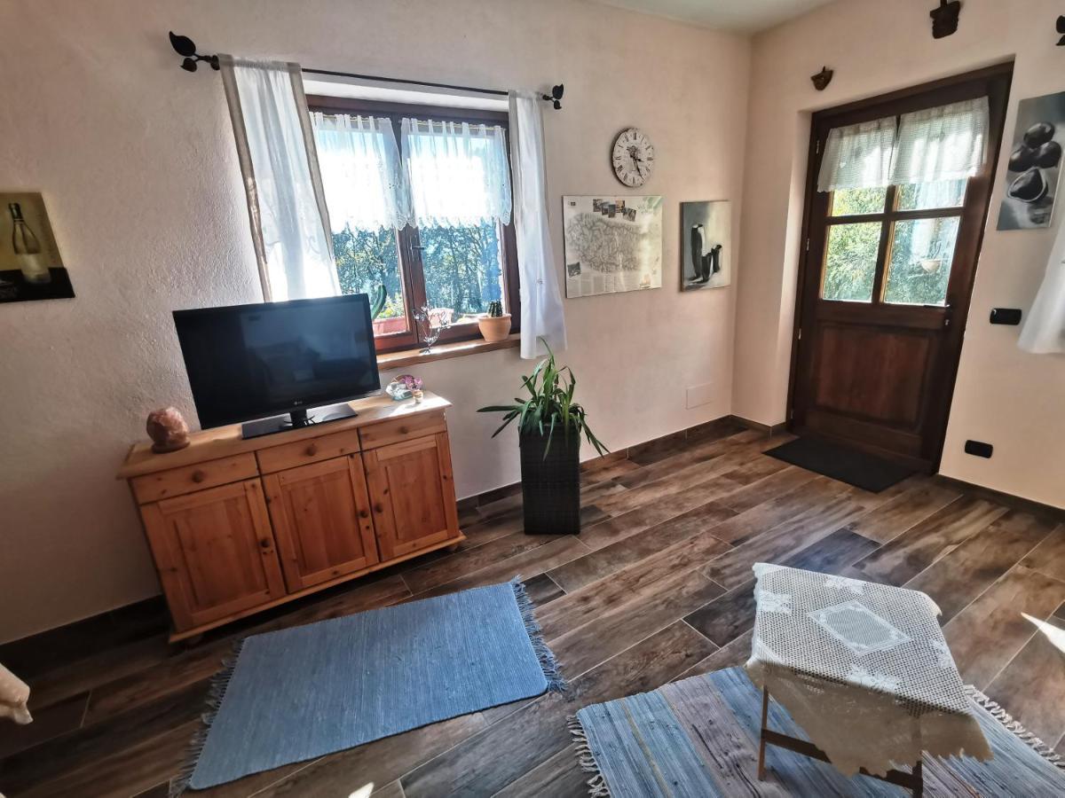 Casa Bella Vista Lägenhet Villar San Costanzo Exteriör bild